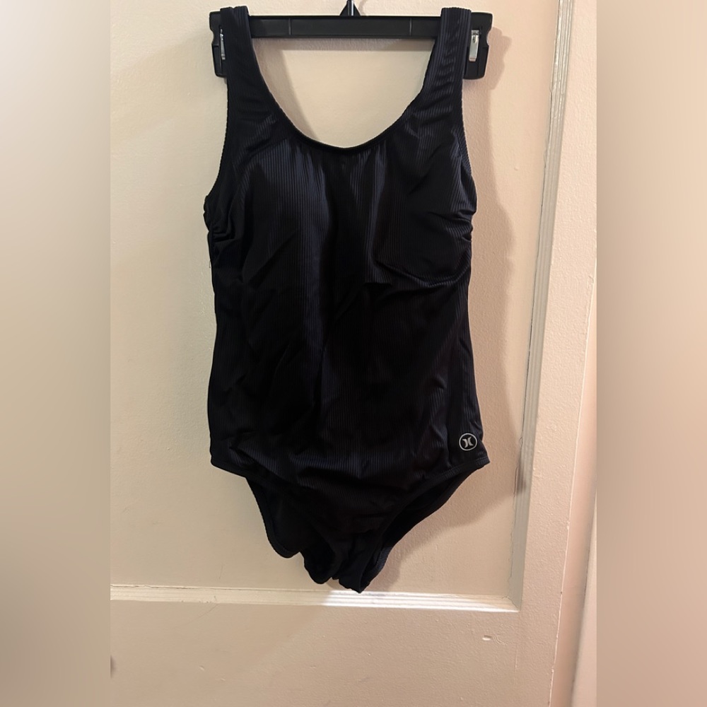 Hurley One piece bathing suit
